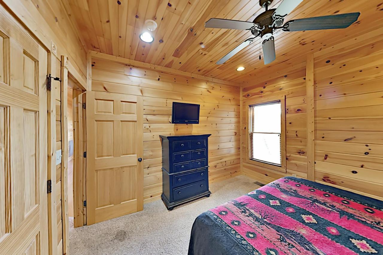 Gatlinburg Falls Cabin Unit 812 Villa Exterior photo